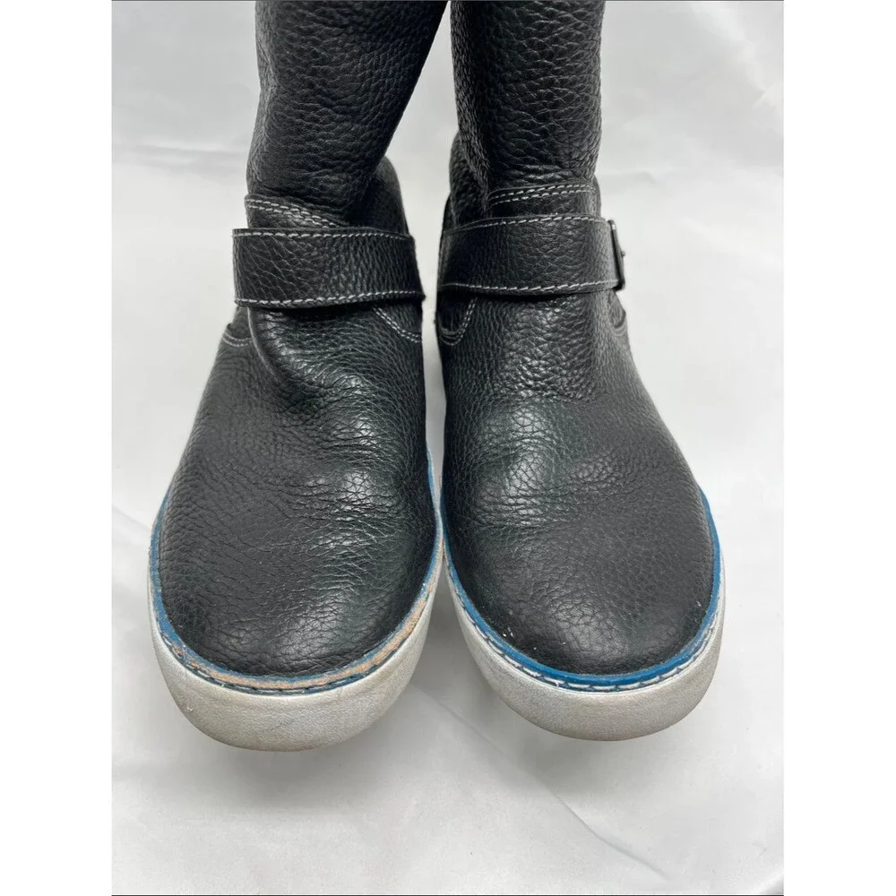 UGG Australia Wandra Black Leather Mid Calf Sherpa Lined Boots